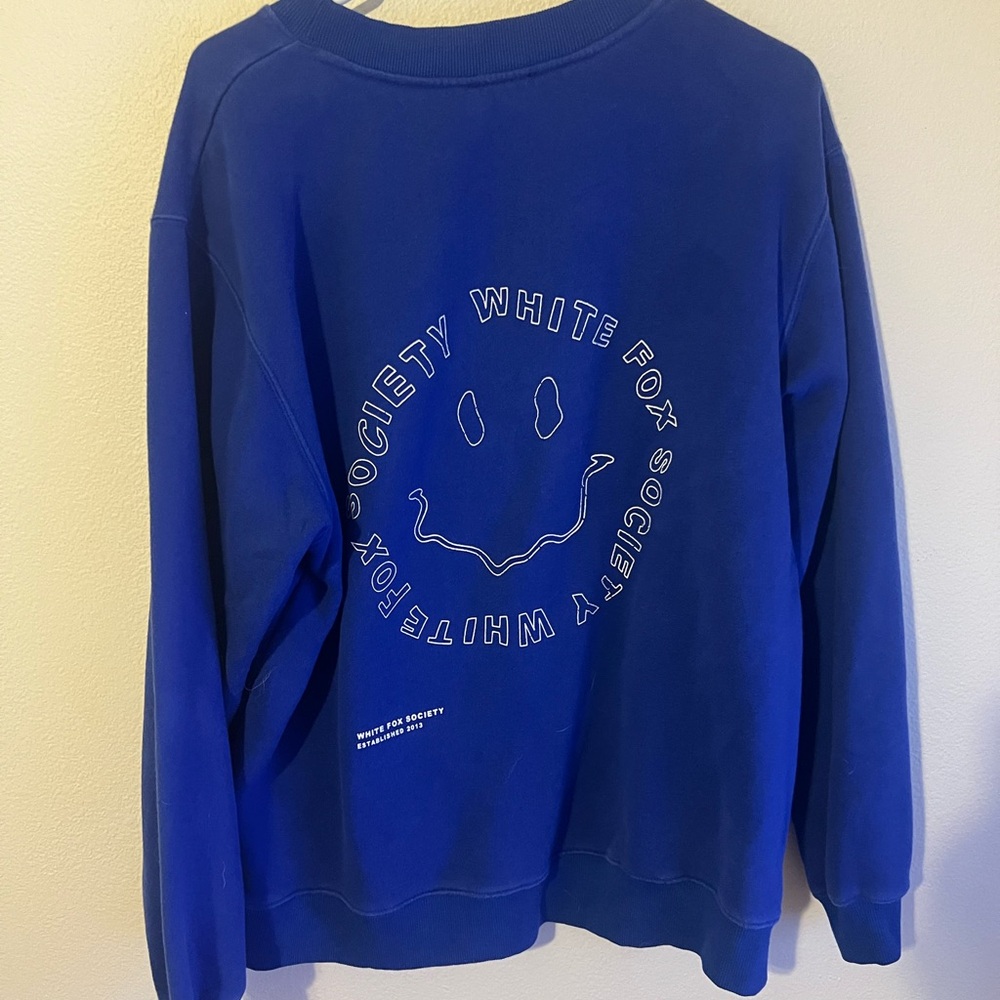 White Fox Boutique Blue Sweatshirt